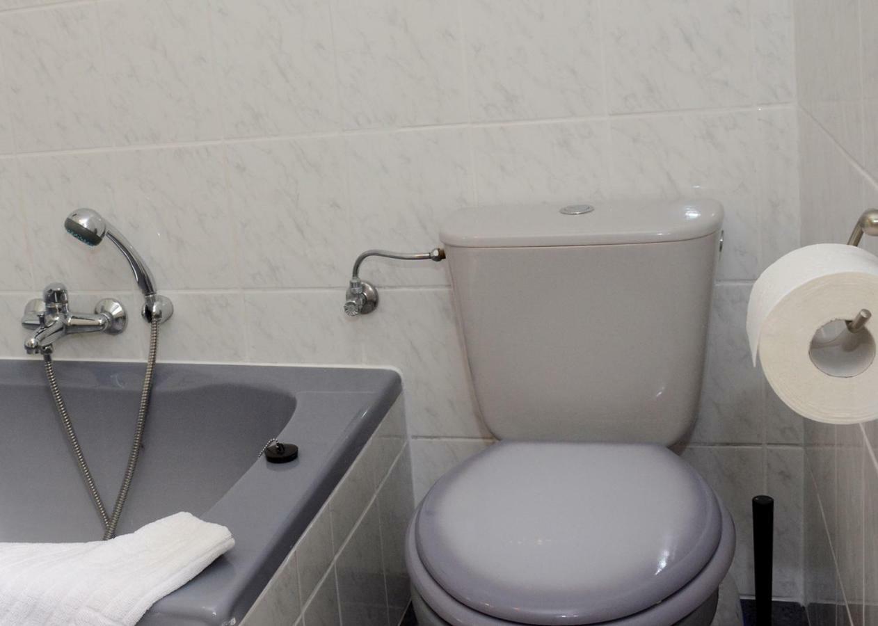 Ferienwohnung Reißmann Heinsdorfergrund Exterior foto
